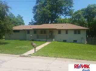 5525 N 57th Ave, Omaha, NE 68104