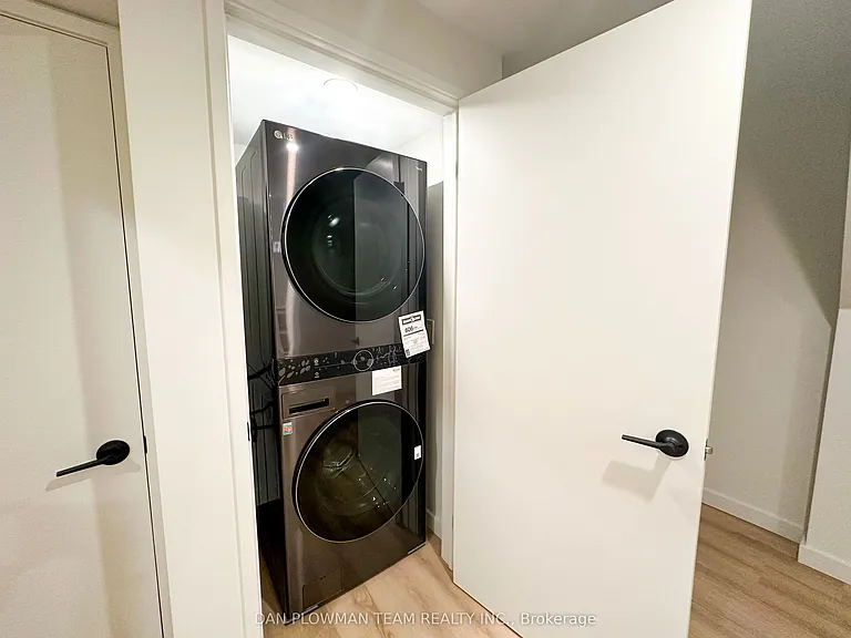 813 Groveland Ave #BASEMENT — Photo 13