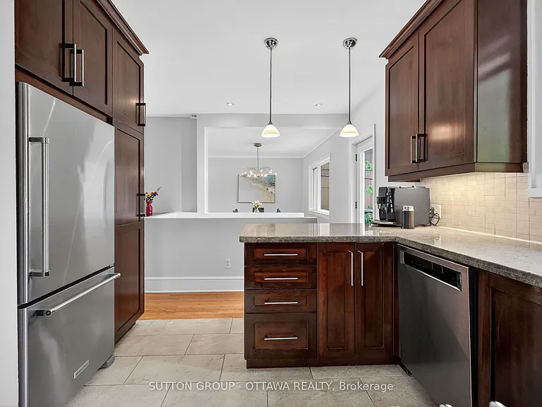 85 Riverdale Ave — Photo 10