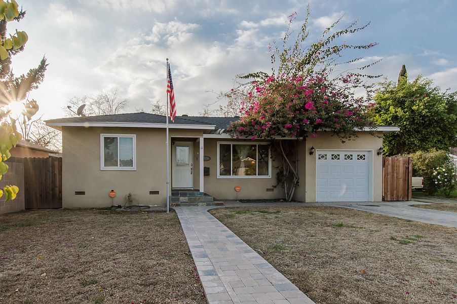 1st image of 4929 McClintock Ave