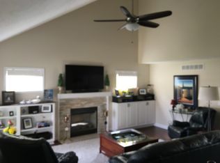 3 Parsley, Savoy, IL 61874