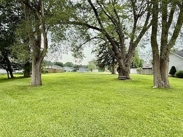 2nd image of 0 I St