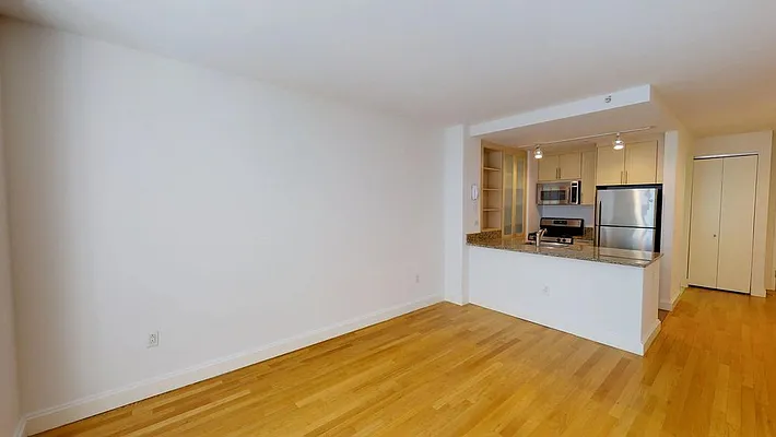 Rented by UDR | media 27