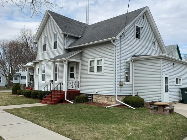 70 E 11th St, Fond Du Lac, WI 54935