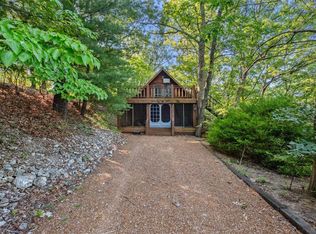 10 Oak Forest Ln, Eureka, MO 63025