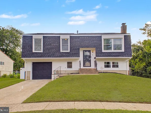 18 Sandal Ln, Willingboro, NJ 08046