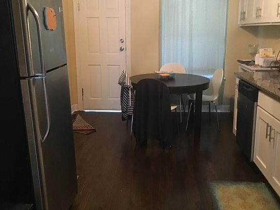 4th image of 2310 W Winnemac Ave