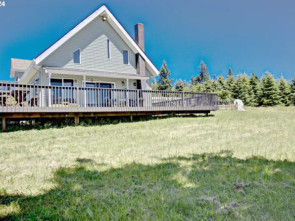 32820 Smith Rd, Saint Helens, OR 97051