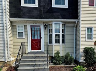 8564 Southlawn Ct, Alexandria, VA 22309