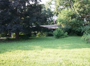 3135 Lookout Dr, Rockford, IL 61109