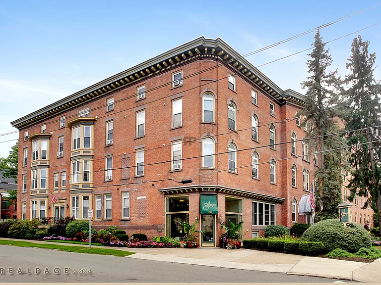 Skidmore Apartments — Photo 47