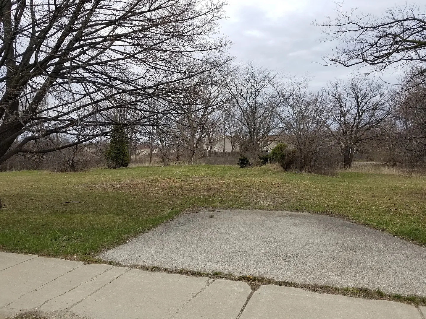 1577 N Dilleys Rd photo 1