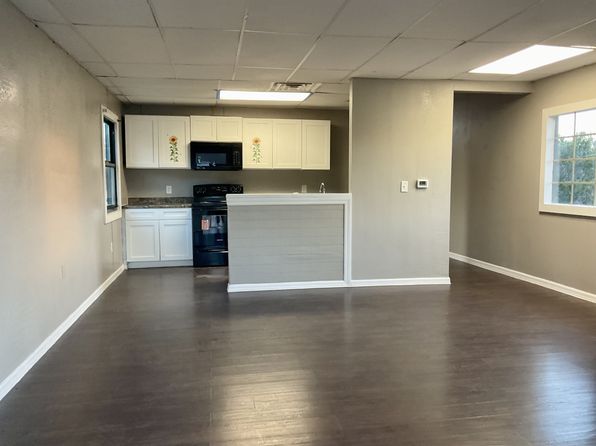 187 Private Road 4350