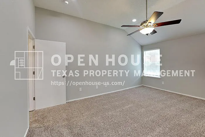 1824 Cancun Dr — Photo 8