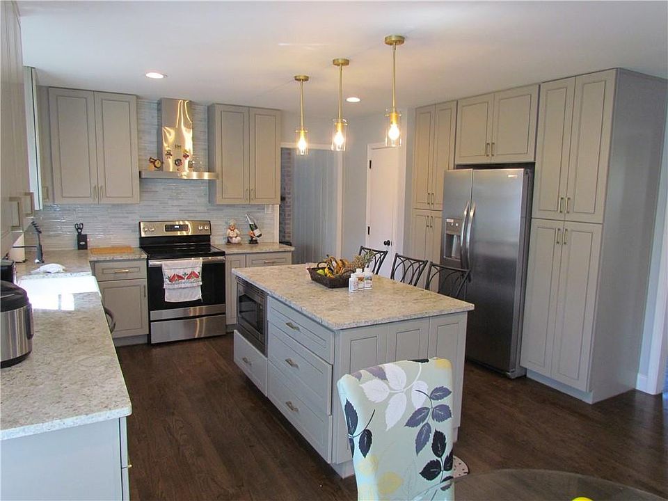 702 Brown Ave, Belton, SC 29627 Zillow