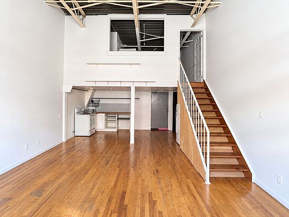 5th image of 227 Sterling Rd E #213
