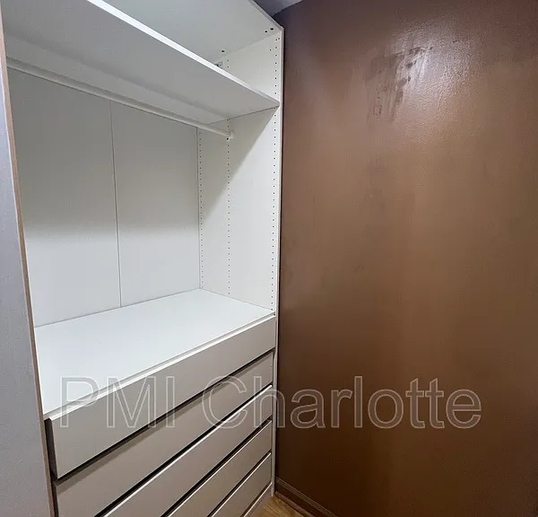 1784 Ashley St — Photo 13