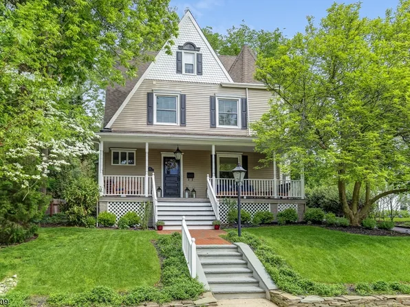 15 Shadyside Ave, Summit, NJ 07901