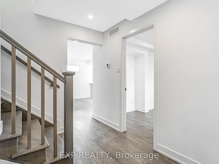 489 Duvernay Dr — Photo 21