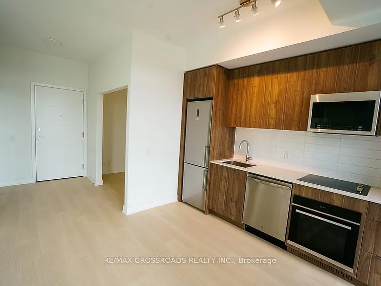 20 Deans Dr #805 — Photo 12