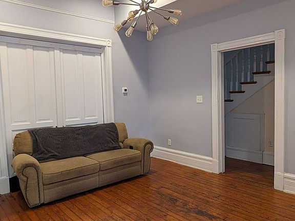 4th image of 1609 W Grace St #B5