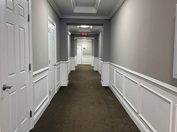 4th image of 602 Center Meadow Ln