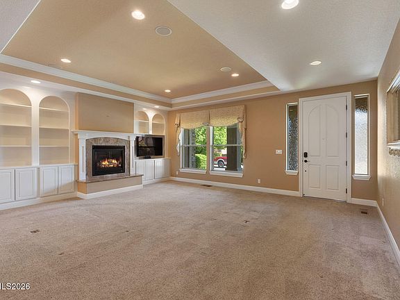 5th image of 1360 Turner Ct