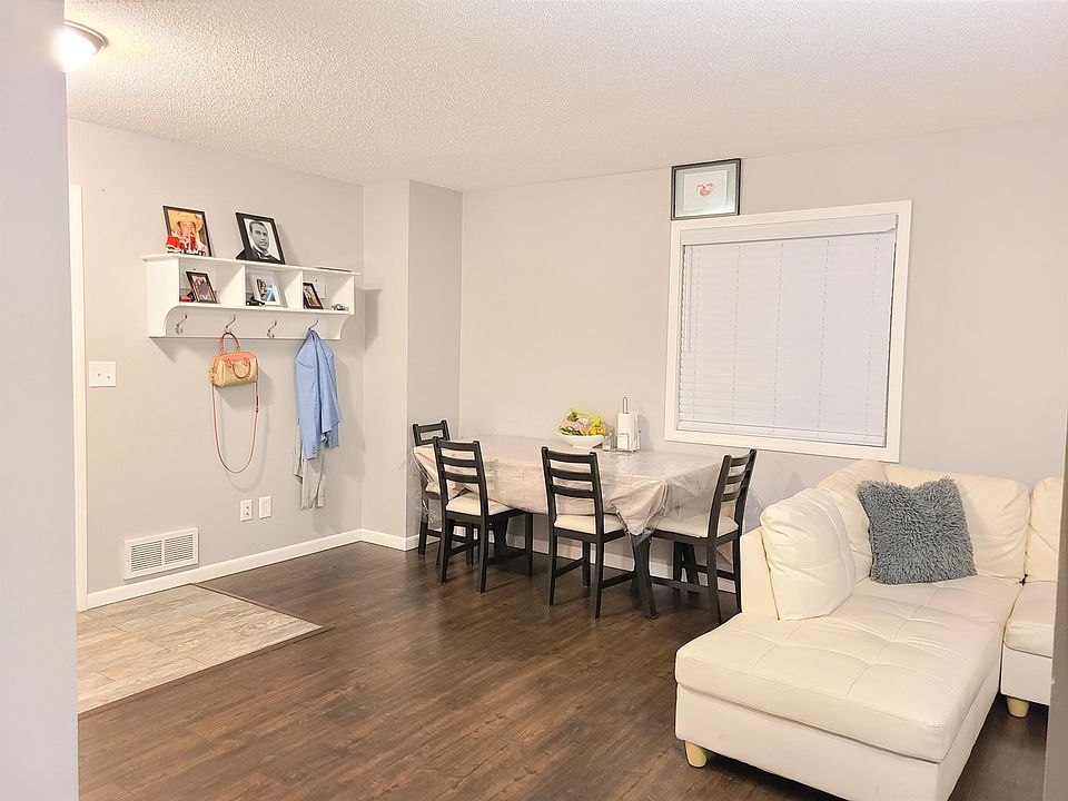 1st image of 1-233 Bernard St W #1