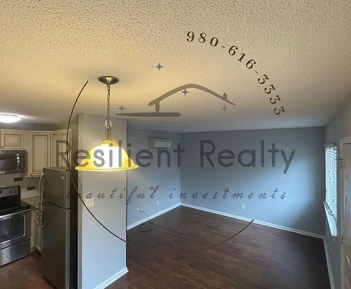 110 Wilshire Ave SW — Photo 6