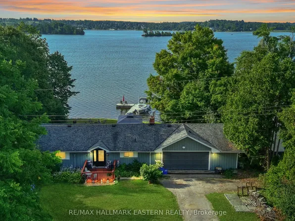 51 Darling Dr, Selwyn, ON K0L 1T0