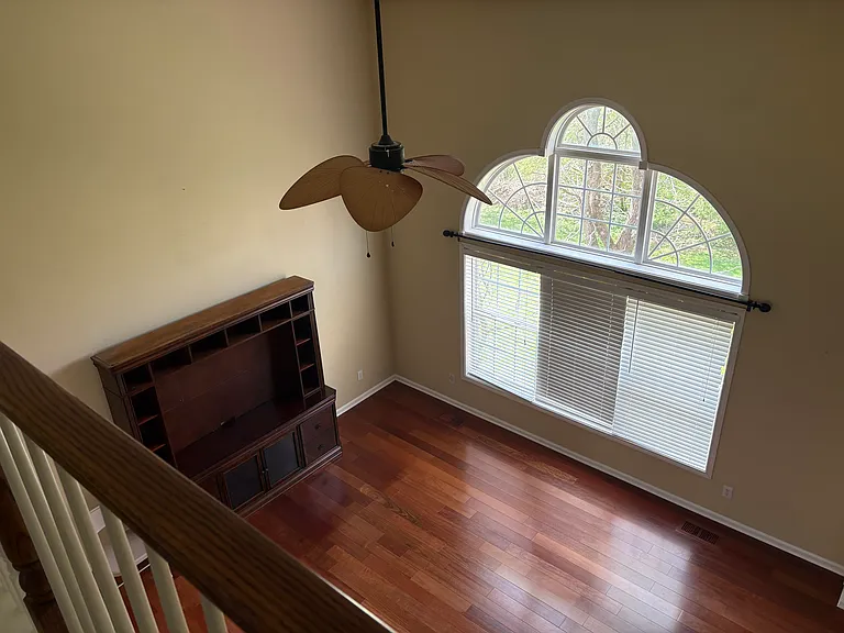 11036 Symington Cir — Photo 15