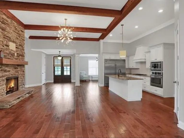 4495 Chestnut Hill Dr — Photo 6