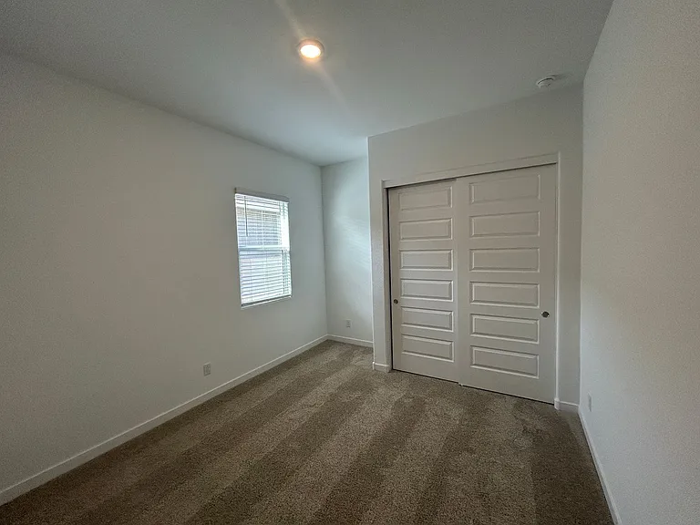 25509 N 149th Ave — Photo 9