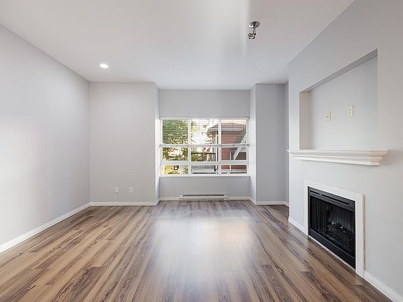5th image of 9308 Keefer Ave #9