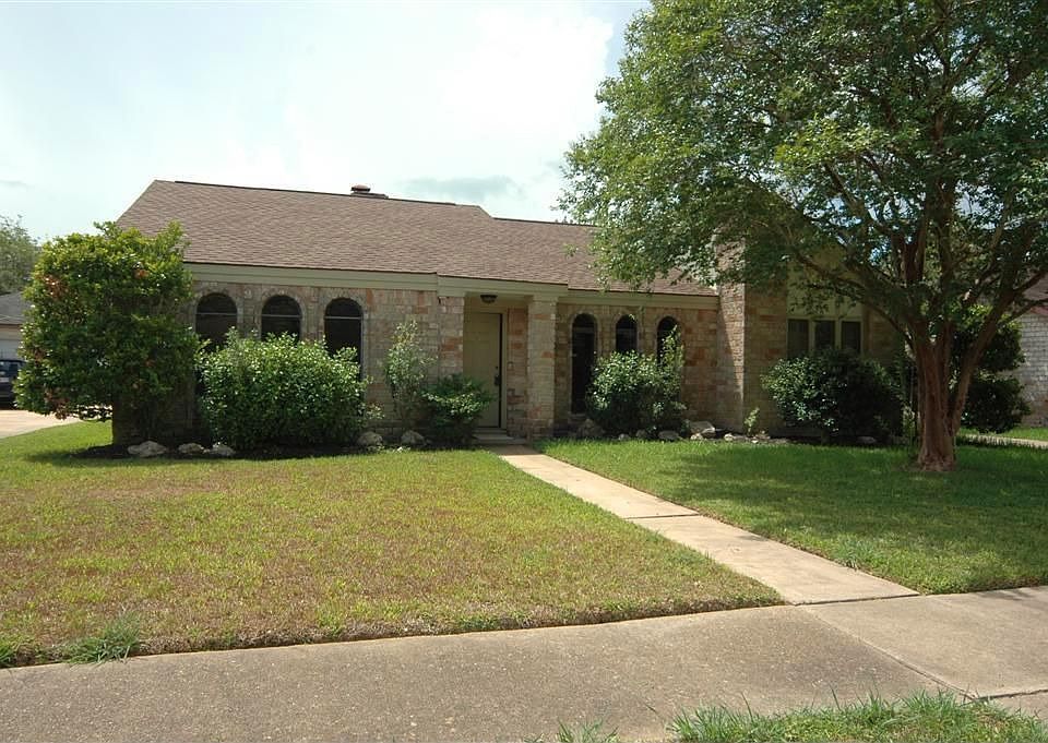 1st image of 10330 Sageglow Dr