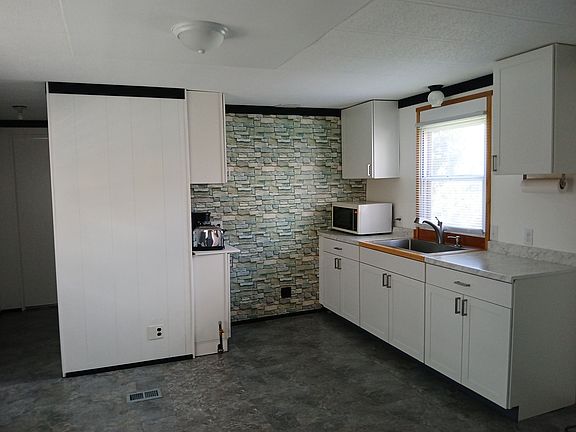 5th image of 8836 Stevensville Baroda Rd #21