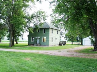 48664 250th St, Sherman, SD 57030