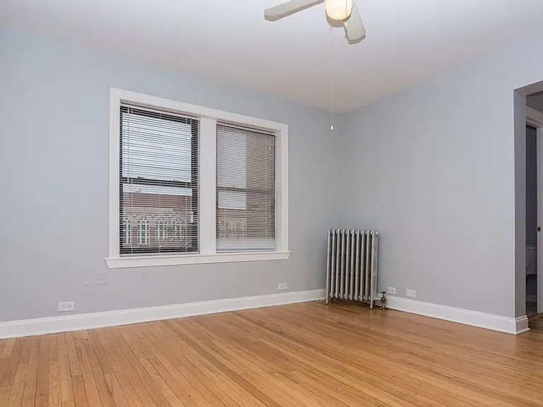 6938 S Cregier Ave #308 — Photo 3
