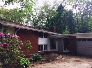 2301 Marbury Rd, Pittsburgh, PA 15221