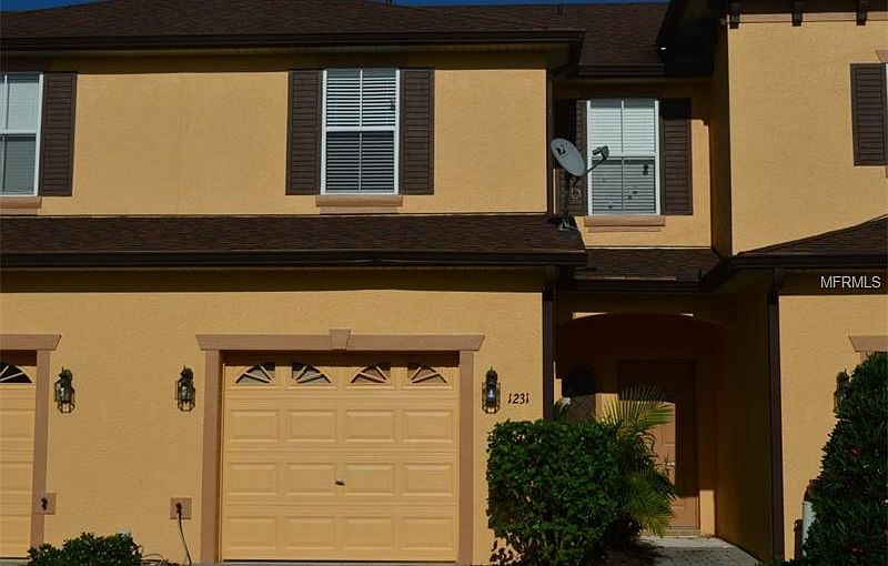 1st image of 1231 Twin Trees Ln