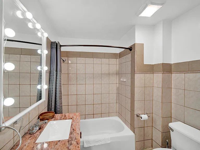 1721 N Kimball Ave #2R — Photo 11