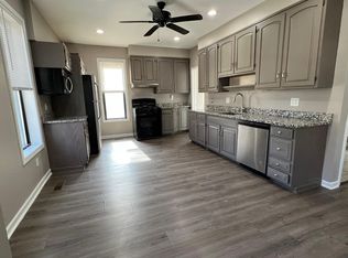 61 Maple St FLOOR 1, Seymour, CT 06483