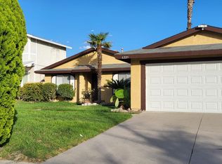 6225 N Woodpine Ave, San Bernardino, CA 92407