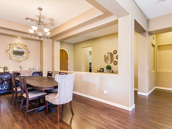 4th image of 292 W Aster Dr