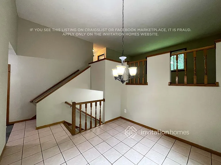 5325 W 140th St — Photo 4