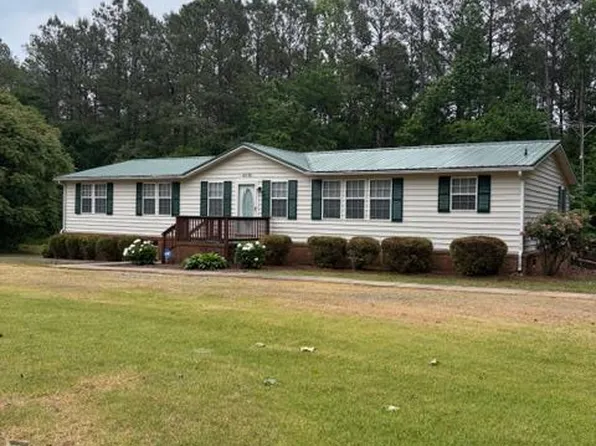 4190 Old Indian Rd, Brodnax, VA 23920