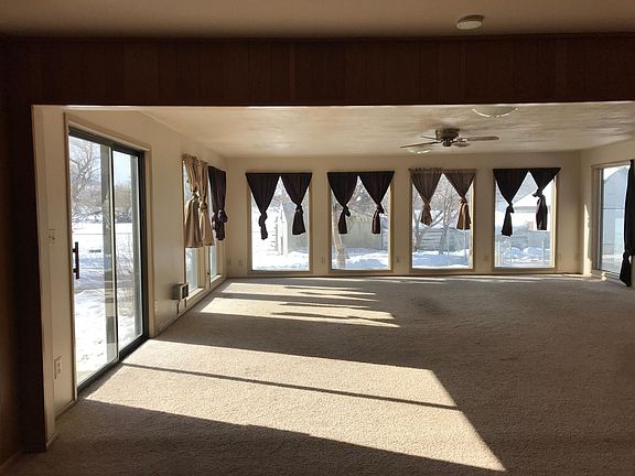 Very large living/great room with dining area