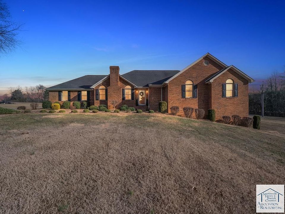 1st image of 595 Saint Johns Cir