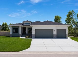 5857 N Saint Paul Ct, Wichita, KS 67204