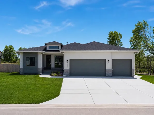 5857 N Saint Paul Ct, Wichita, KS 67204